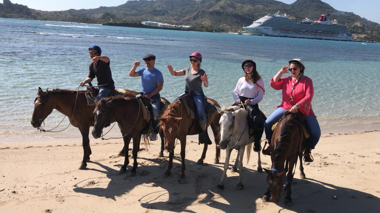 Horseback riding taino bay, puerto plata